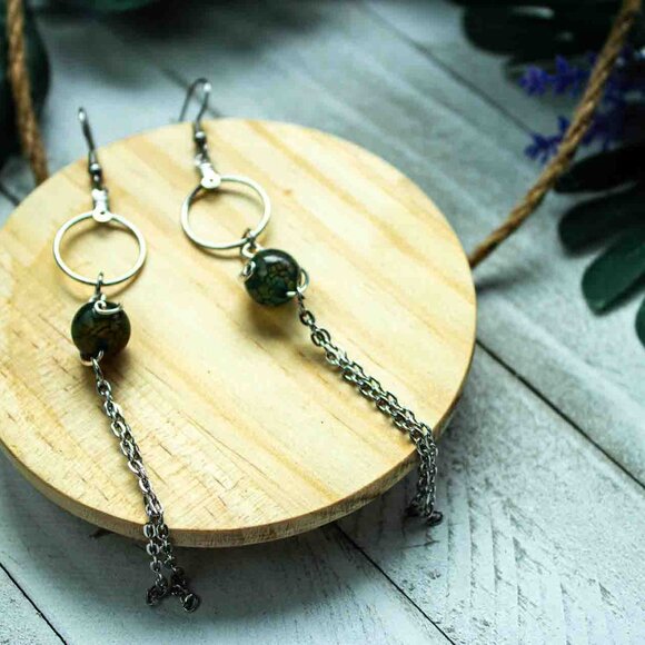 Emerald Green Agate Bead Dangle Earrings with Stainless Steel Chain - Picture 7 of 8